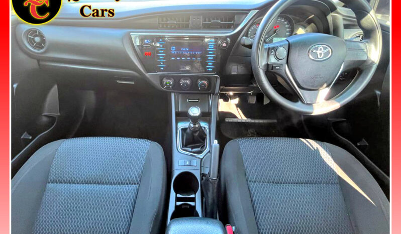 
								TOYOTA COROLLA QUEST PLUS 1.8 2020 full									