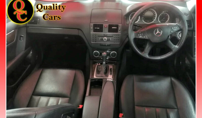 
								MERC C220 CDI AUTO full									