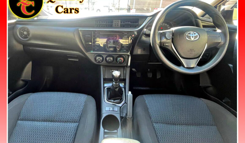 
								TOYOTA COROLLA QUEST PLUS 1.8 full									