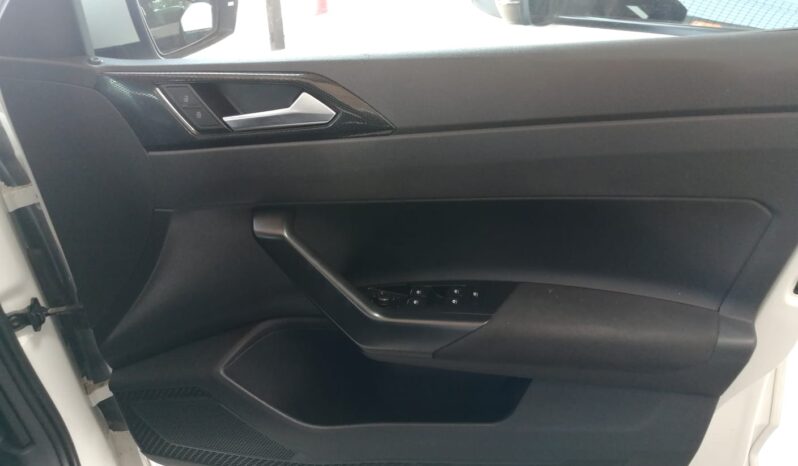 
								VOLKSWAGEN POLO 1.0 TSI full									