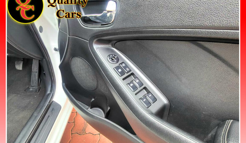 
								KIA CERATO 2.0 EX full									