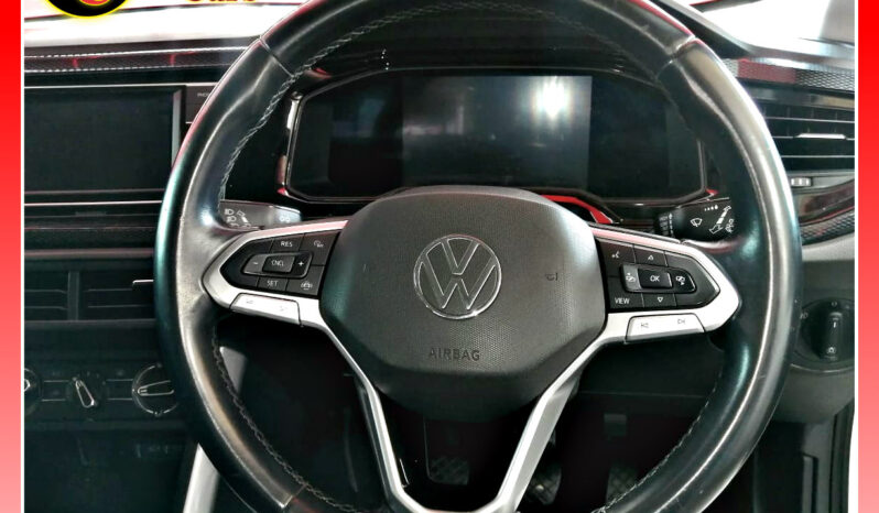 
								VW Polo 1.0 tsi Sporty Light on Fuel full									