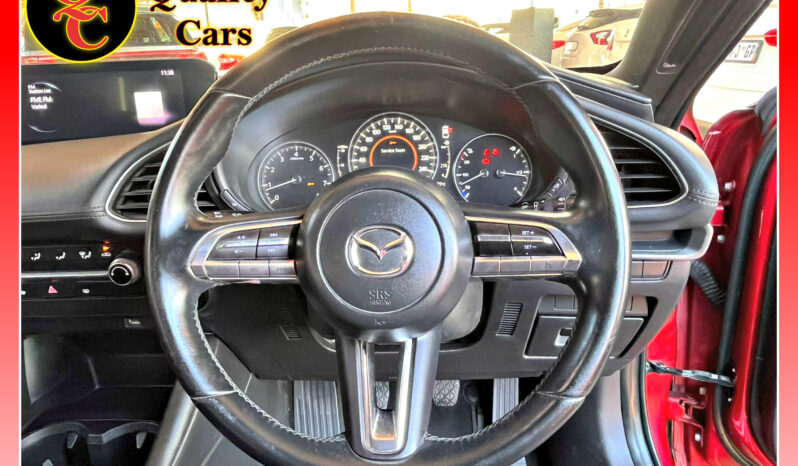 
								MAZDA 3 1.5 DYNAMIC 5DR full									