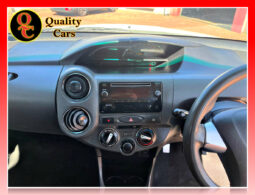 
										TOYOTA ETIOS 1.5 XS SPRINT full									