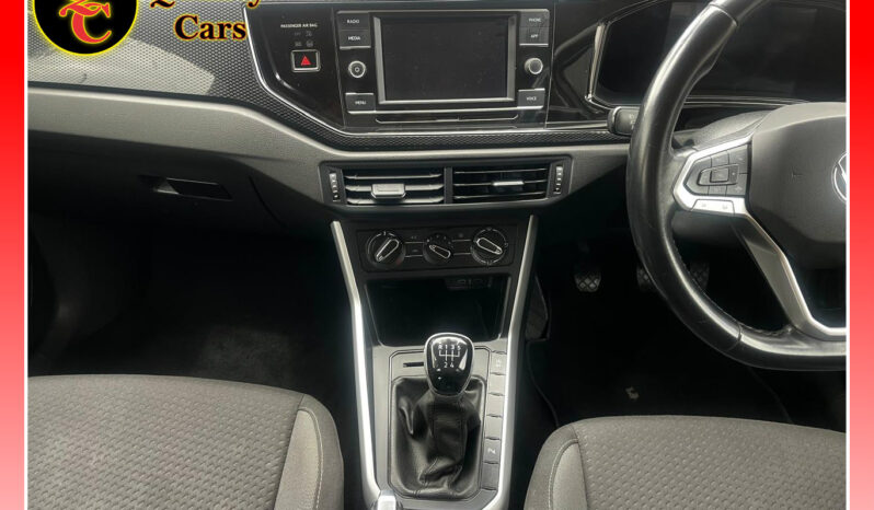 
								VOLKSWAGEN POLO 1.0 TSI full									