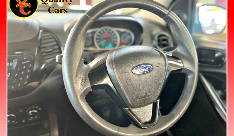 
								FORD FIGO 1.5 AMBIENTE full									