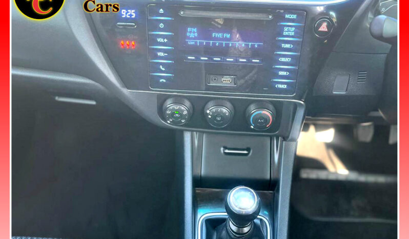 
								TOYOTA COROLLA QUEST PLUS 1.8 full									