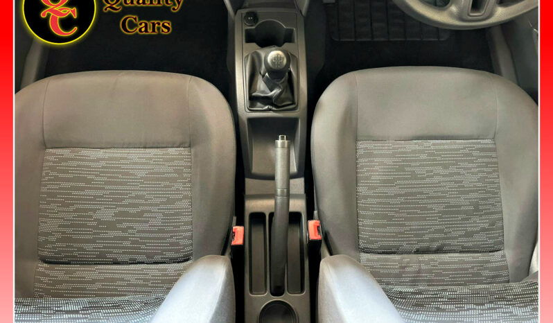 
								VOLKSWAGEN POLO VIVO 1.6 TRENTLINE full									