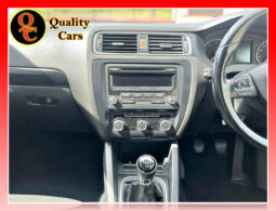 
										VW Jetta VI 1.4 TSI Comfortline full									
