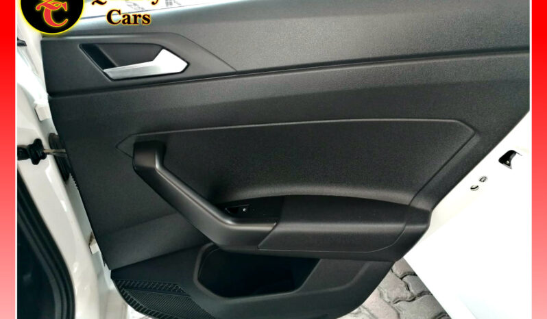 
								VOLKSWAGEN POLO 1.0 TSI full									