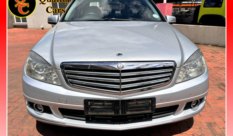 
								MERC C220 CDI AUTO full									