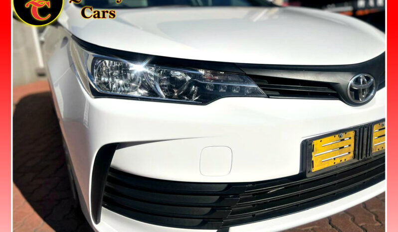 
								TOYOTA COROLLA QUEST PLUS 1.8 full									