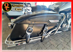 
										HARLEY DAVIDSON CVO ROAD KING full									