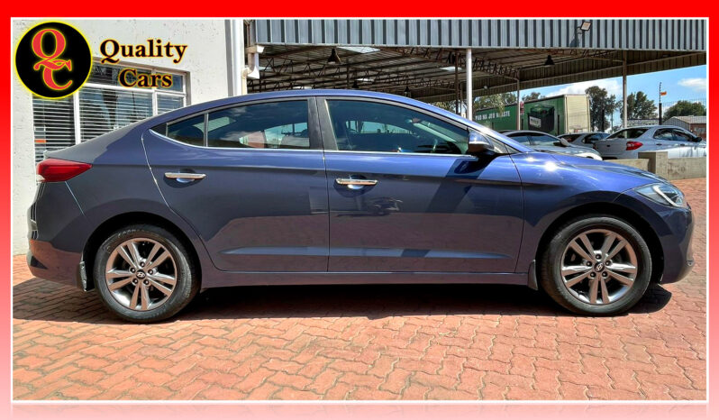 
								HYUNDAI ELANTRA 1.6 EXECUTIVE 2018 full									