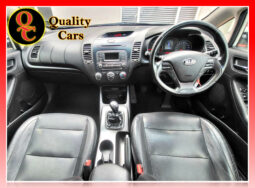 
										KIA CERATO 2.0 EX full									