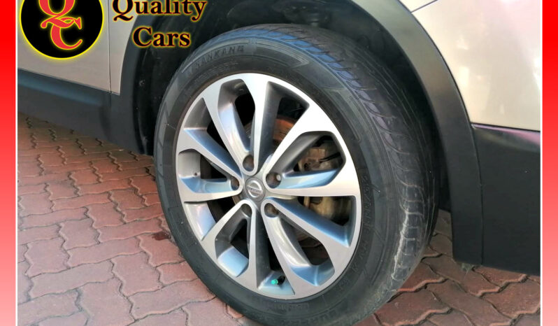 
								NISSAN QUASHQAI 2.0 ACENTA CVT full									