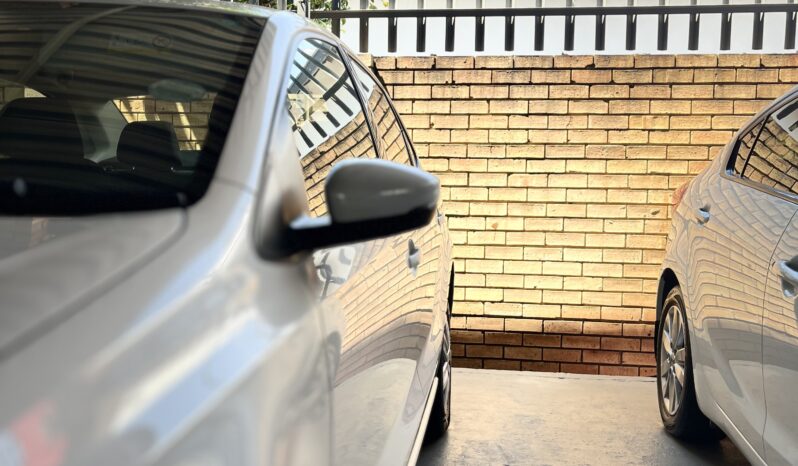 
								VOLKSWAGEN POLO GP 1.6 TRENDLINE full									