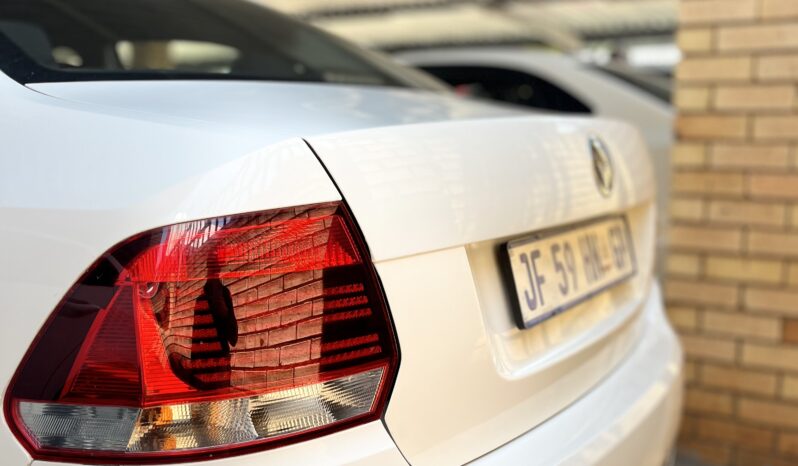 
								VOLKSWAGEN POLO GP 1.6 TRENDLINE full									