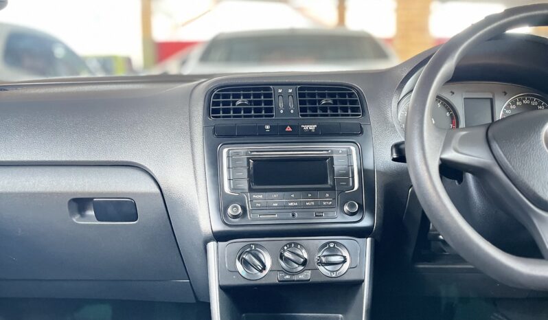 
								VOLKSWAGEN POLO GP 1.6 TRENDLINE full									