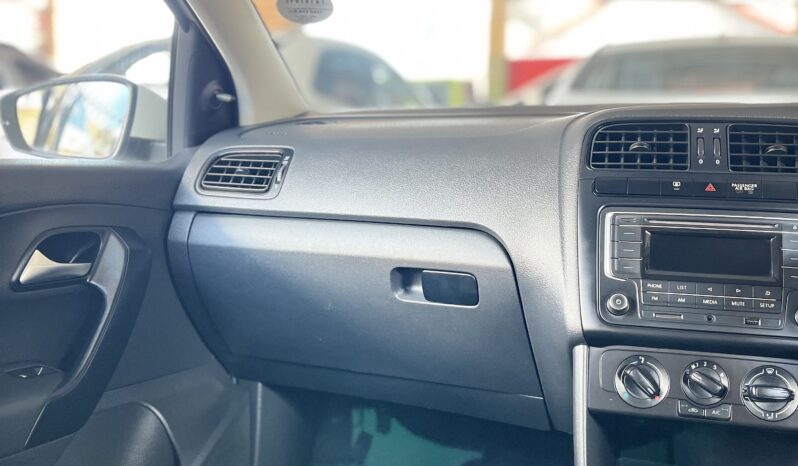 
								VOLKSWAGEN POLO GP 1.6 TRENDLINE full									