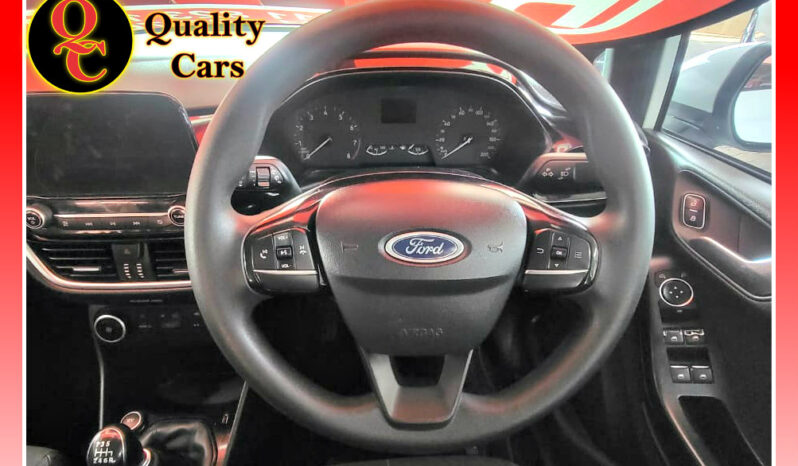 
								FORD FIESTA 1.0 ECOBOOST TRENT 5DR full									