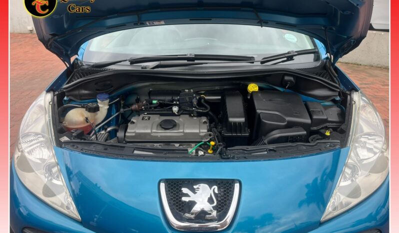 
								PEUGEOT 207 1.4 XR full									