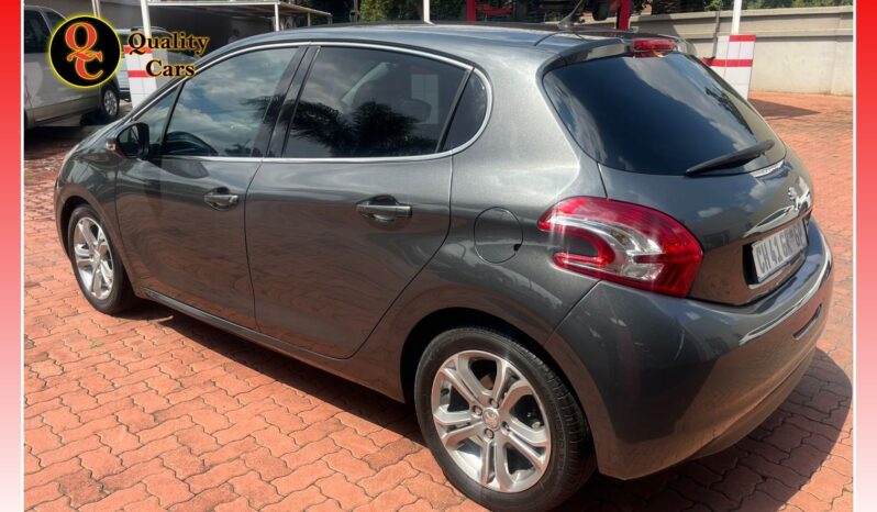 
								PEUGEOT 208 1.6 VTI ALLURE 5DR full									