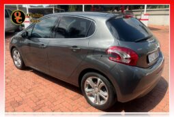 
										PEUGEOT 208 1.6 VTI ALLURE 5DR full									