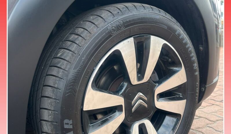
								CITROEN C3 1.2 PURETECH FEEL full									