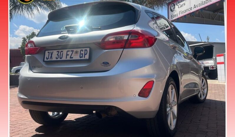 
								FORD FIESTA 1.0 ECOBOOST TREND full									