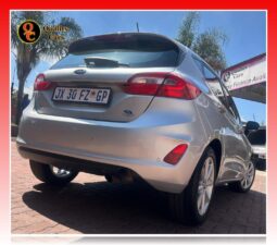 
										FORD FIESTA 1.0 ECOBOOST TREND full									