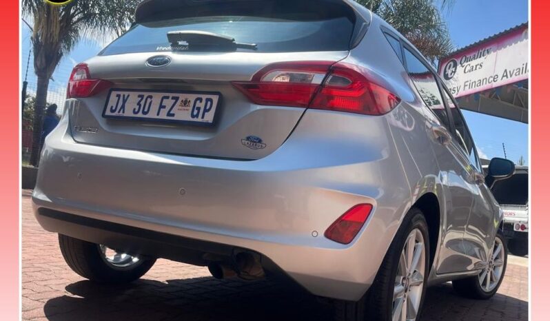 
								FORD FIESTA 1.0 ECOBOOST TREND full									