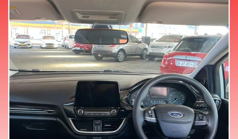 
								FORD FIESTA 1.0 ECOBOOST TREND full									