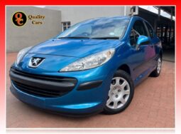 PEUGEOT 207 1.4 XR
