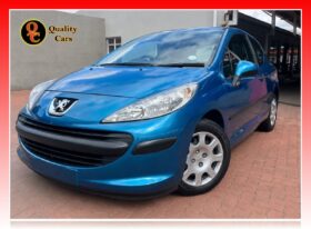 PEUGEOT 207 1.4 XR