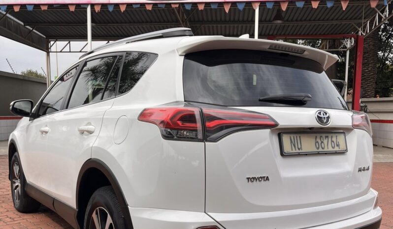 
								TOYOTA RAV 4 2.0 GX 2019 full									