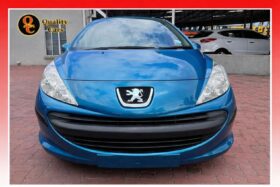 PEUGEOT 207 1.4 XR