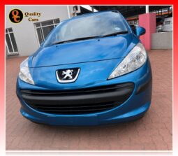 PEUGEOT 207 1.4 XR
