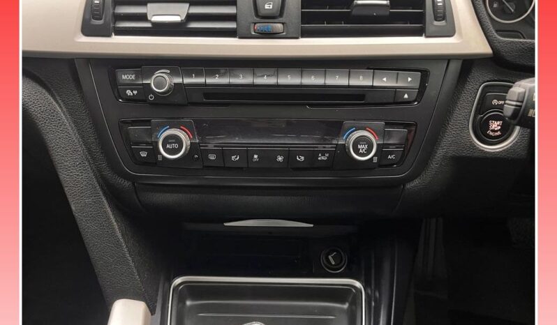 
								BMW 230I A\T 2015 full									