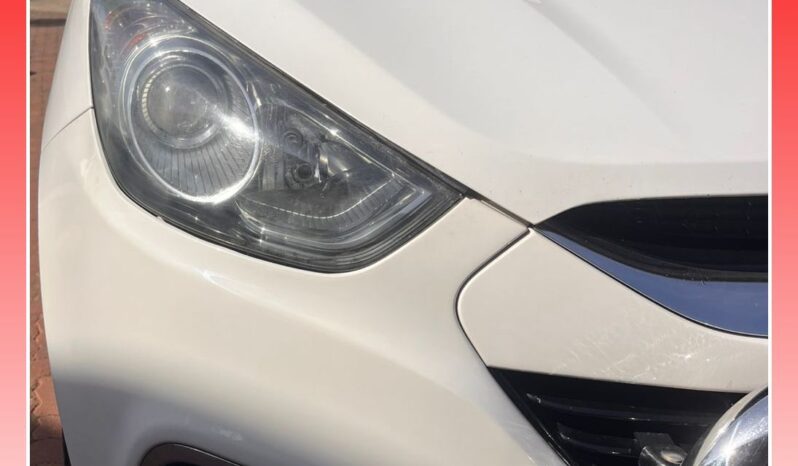 
								HYUNDAI IX35 A/T CRDI full									