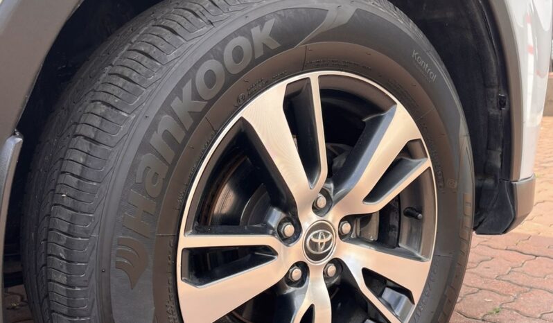 
								TOYOTA RAV 4 2.0 GX 2019 full									