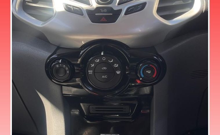 
								FORD ECOSPORT 1.0 TREND 2014 full									
