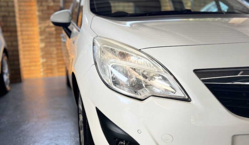 
								OPEL MERIVA 1.4 T ENJOY full									