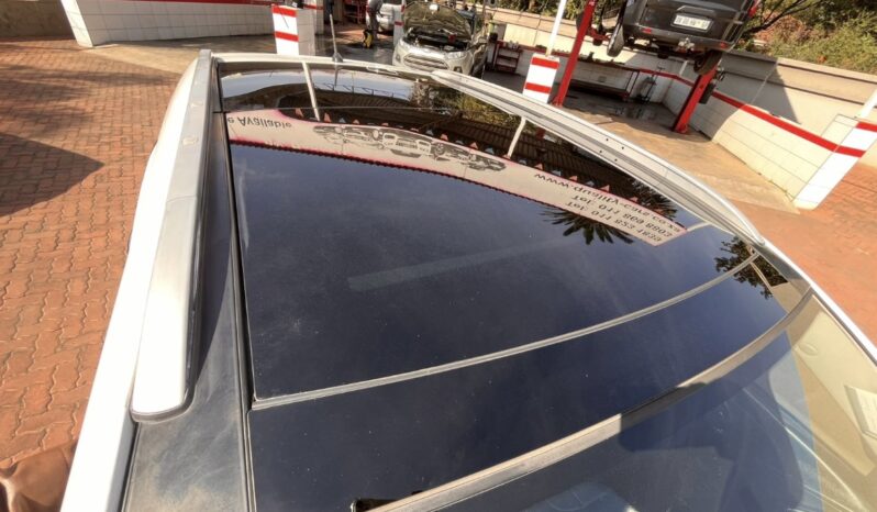 
								HYUNDAI IX35 A/T CRDI full									