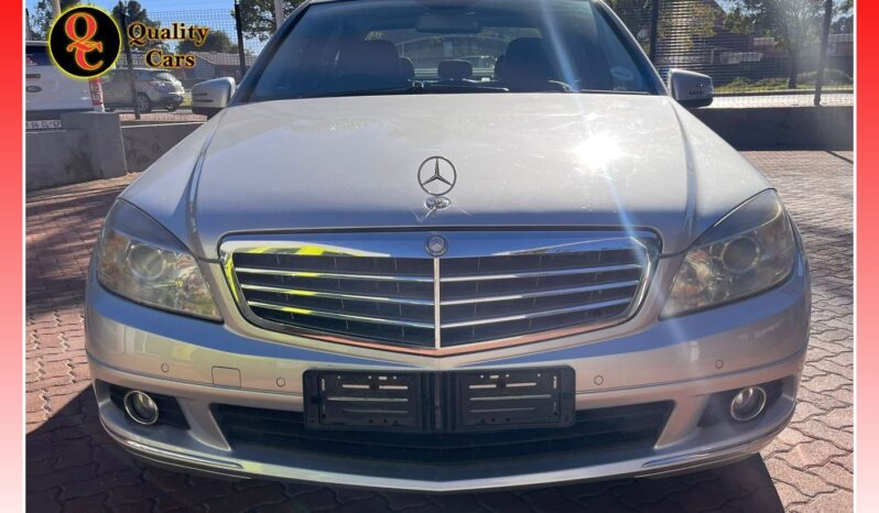
								MERC C220 CDI AUTO full									