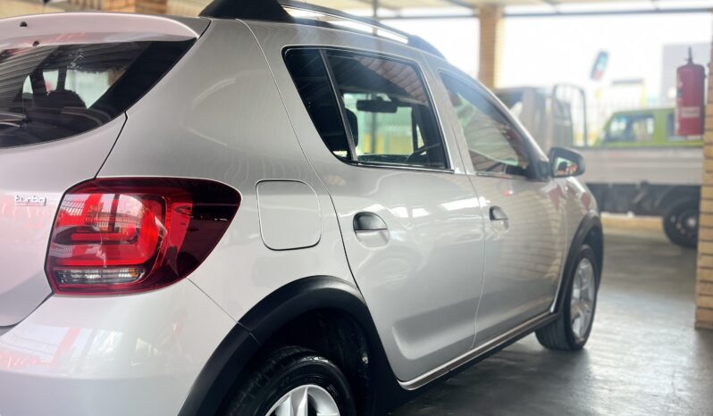 
								RENAULT SANDERO STEPWAY 900T full									