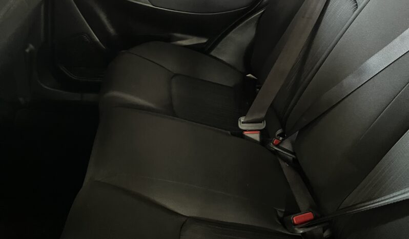 
								Toyota Starlet 1.5 XI full									