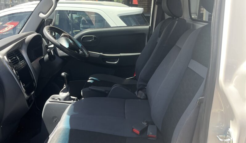 
								Kia K2700 full									