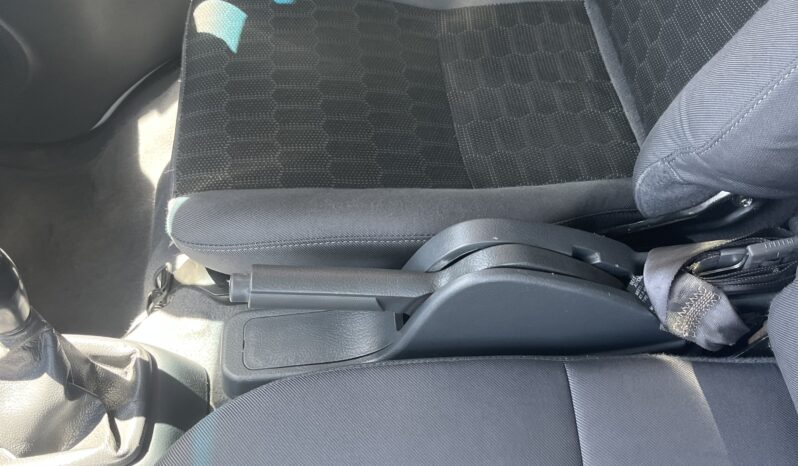
								Kia K2700 full									